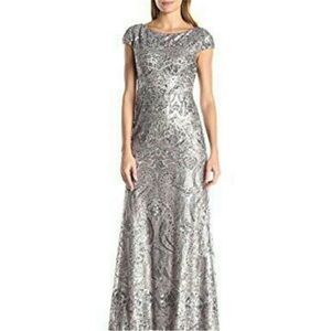 Vera Wang Sequined Formal Gown Size 6 Cap Sleeves Elegant Sparkle Prom Pewter